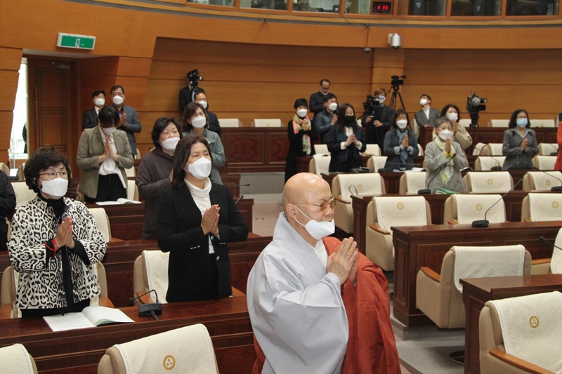 지난 4월 24일 열린 한국불교학회 학술대회와 제3회 성운학술상 시상식.