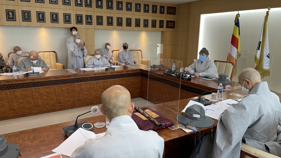 삼보사찰 천리순례가 한달여 앞으로 다가온 가운데 상월선원 만행결사 순례단이 8월26일 동국대 건학위원회 회의실에서 순례 일정을 최종 점검했다.