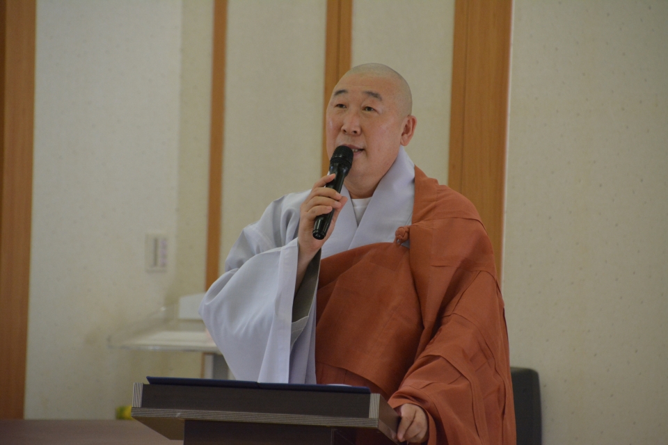 초대이사장 덕문스님 인사말