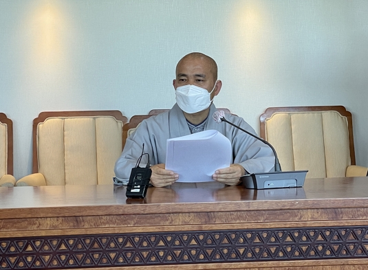 상월결사 지객 원명스님은 월정사 순례 일정과 향후 계획을 설명했다.