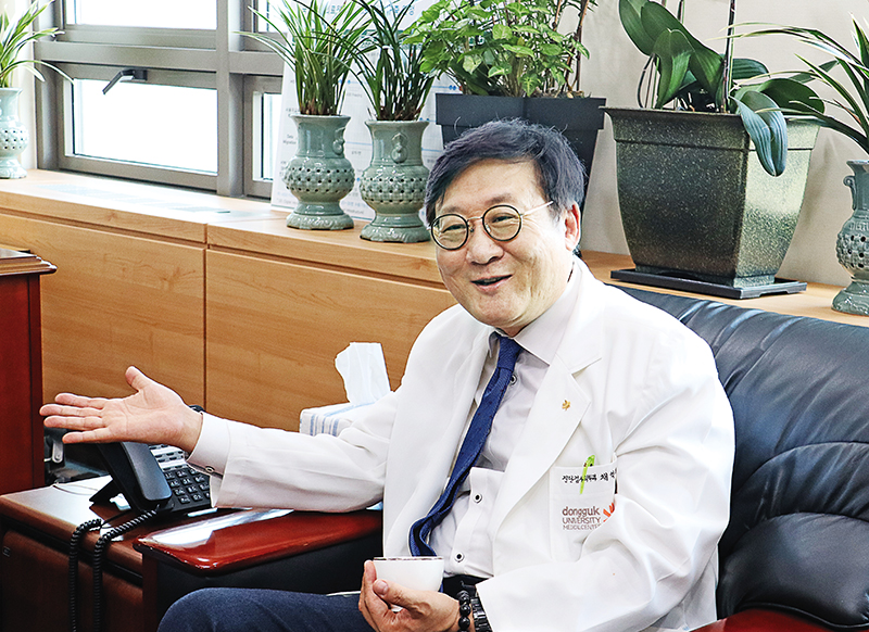 채석래 의료원장. 불교신문 자료사진