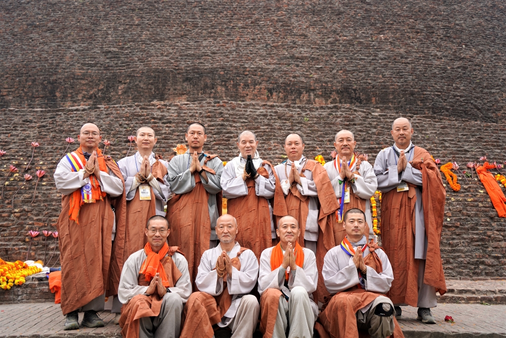 순례단 3조 대중이 회주 스님과 함께했다.