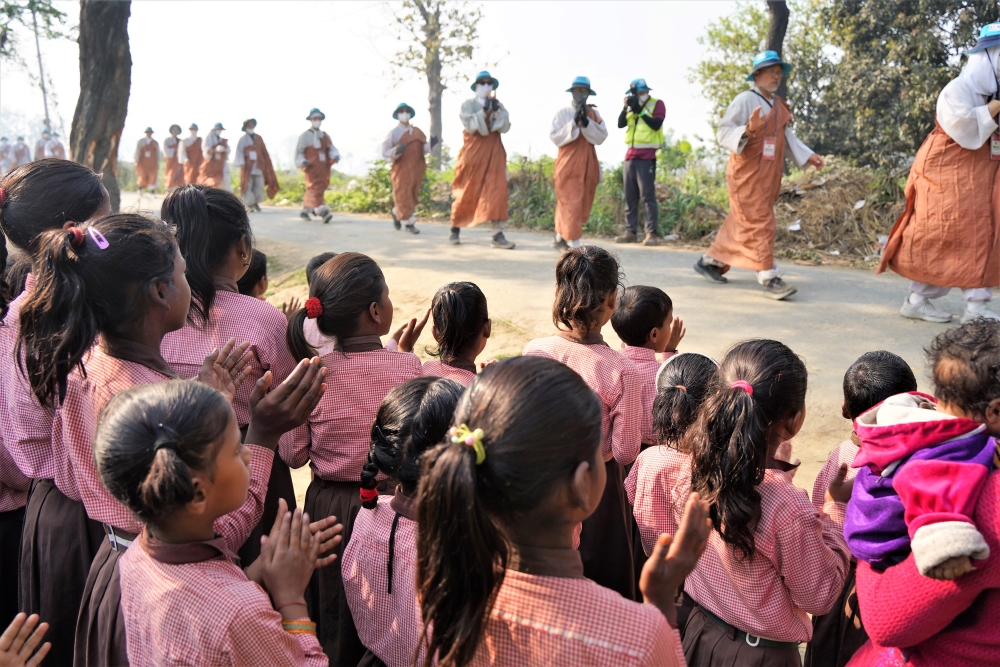 아이들의 환영.