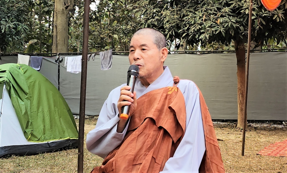 상월 108원력문의 취지에 대해 설명하는 상월결사 회주 자승스님.