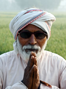 위대한 고행이라 치켜세운 람사란 씨.