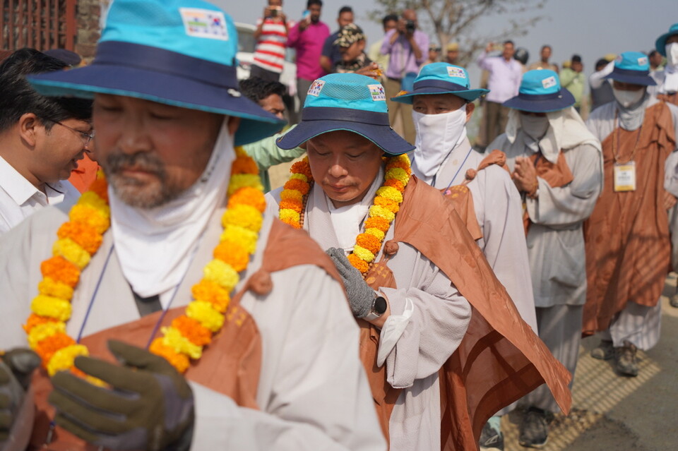 오늘 행선 회향.