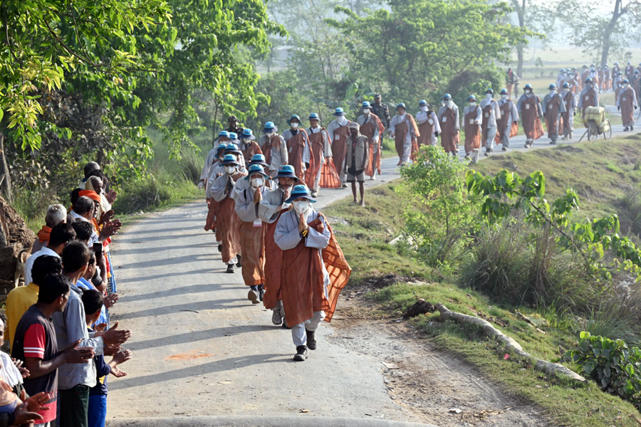 대열이 흐트러지거나 말을 하지 않도록 하는 등 성지를 순례하는 순례단으로서의 위의는 상월결사 회주 자승스님이 끊임없이 강조하고 있는 부분이기도 하다.