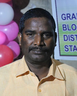 가우리아 트리카우리아 촌장 나렌드라 데브 베르마 씨.