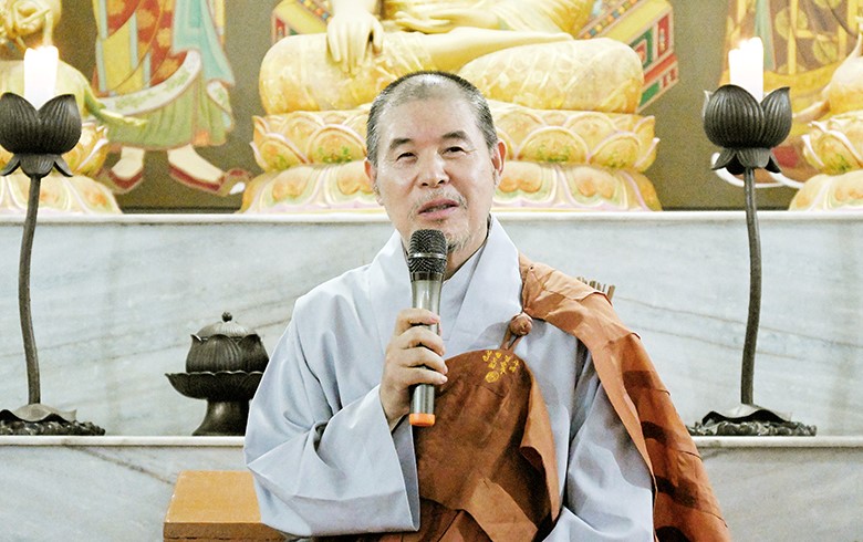 상월결사 회주 자승스님이 3월20일 인도 쉬라바스티 한국사찰 천축선원에서 걷기정진을 회향한 순례대중에게 당부의 말씀을 통해 "우리가 불교를 지켜내기 위해서는 앉아있는 불교, 마음으로 하는 불교, 말로만 하는 불교를 과감히 떨쳐버리고, 중생 속으로, 각기 능력과 업에 따라서 각계각층으로 모두 파고들어야 된다"고 강조했다.