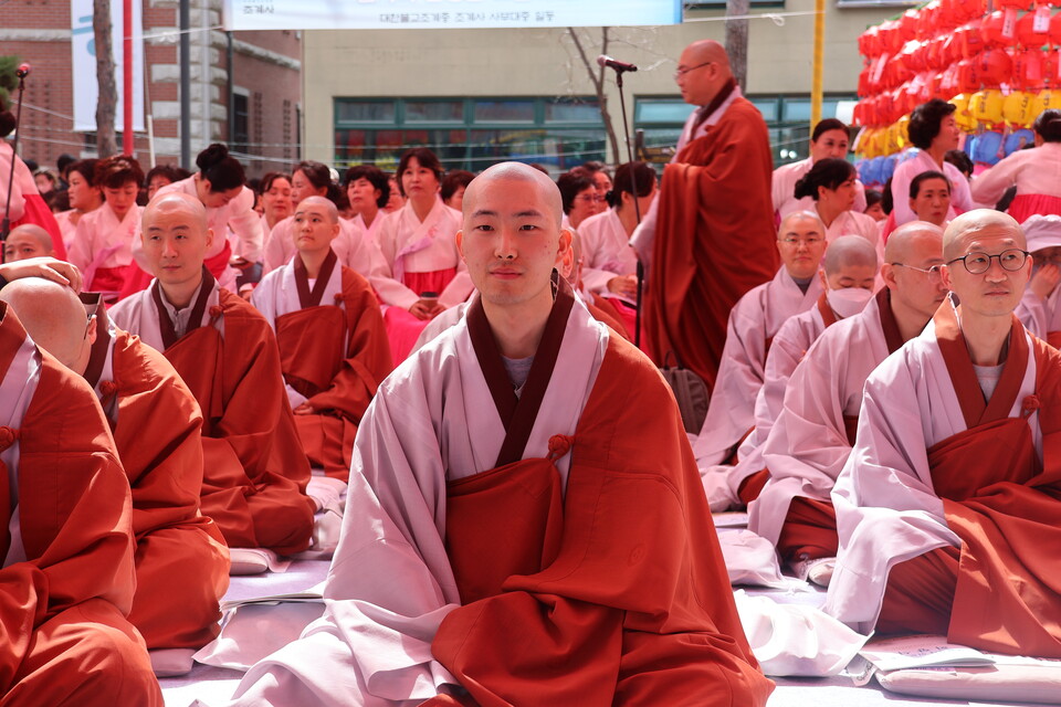 학인 스님도 43일간 여정에 ‘불법승’ 삼보에 귀의하는 마음으로 함께했다고 전했다.