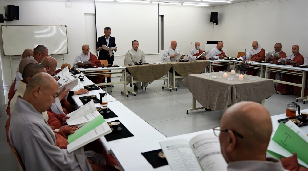 상월결사는 워크숍 개최 전 주요 인사들이 모여 일정과 내용을 공유하는 시간을 가졌다.