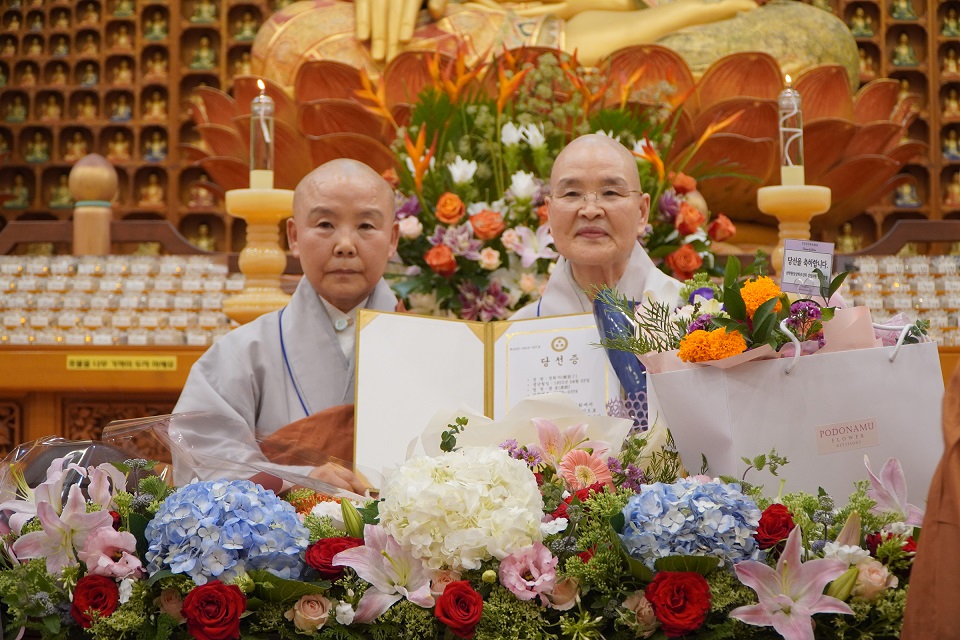 13 񱸴ȸ  () 13 ȸ 缱 뽺Կ 缱 ߴ.