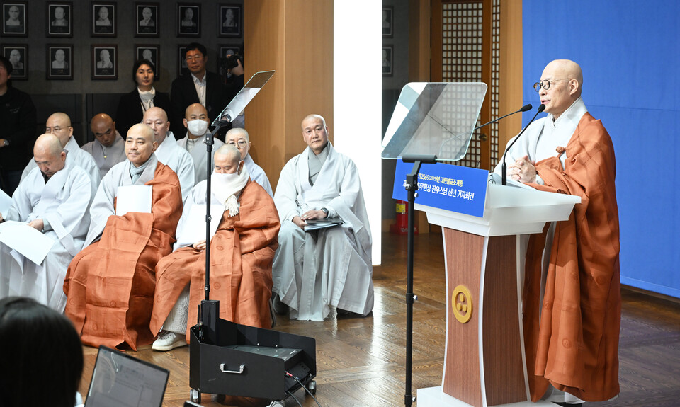 또한 총무원장 진우스님은 “전통문화의 온전한 계승자로서 조계종단은 국민과 함께하는 전통문화 가치 실현, 불교 유무형 자신의 사회적 활용, 문화콘텐츠 개발 등으로 다양한 미래 역할을 수행해 나가겠다. 고 했다.