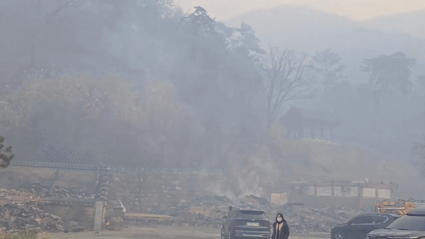 [영상] 잔해만 남은 고운사 화재 현장