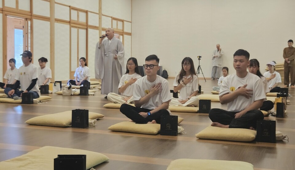 월정사 오대산자연명상마을은 9월7일 지역 베트남인 20여명을 초청해 명상 프로그램을 진행했다.