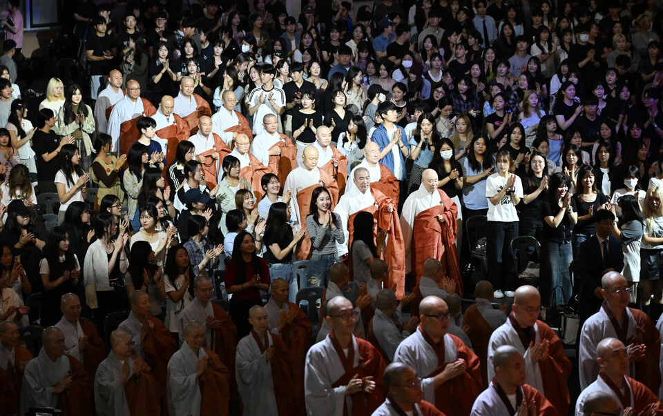 &nbsp;�����ȭ���� ������ �̻��� ���������� ����� ��������(���� �̻�, ������ ����), ��ȣ����(���� �̻�, ��������), ��ȭ����(���� �̻�, �� �۱��� ����), ��ȭ����(���� �̻�, ���� ��Ȼ� ����), ��������(���ػ� ����), ��������(���� ����, �λ� ��Ȼ� ����), ��������(������ �����б�����������), ��������(�ѹ��� ��ȭ����), ��������(������ �߾ӹڹ�����), ��������(���� ��������), ��������(���� �ұ��к� ����), ��������(���� �ұ��к� ����) ���� �����ϰ� �ִ�.