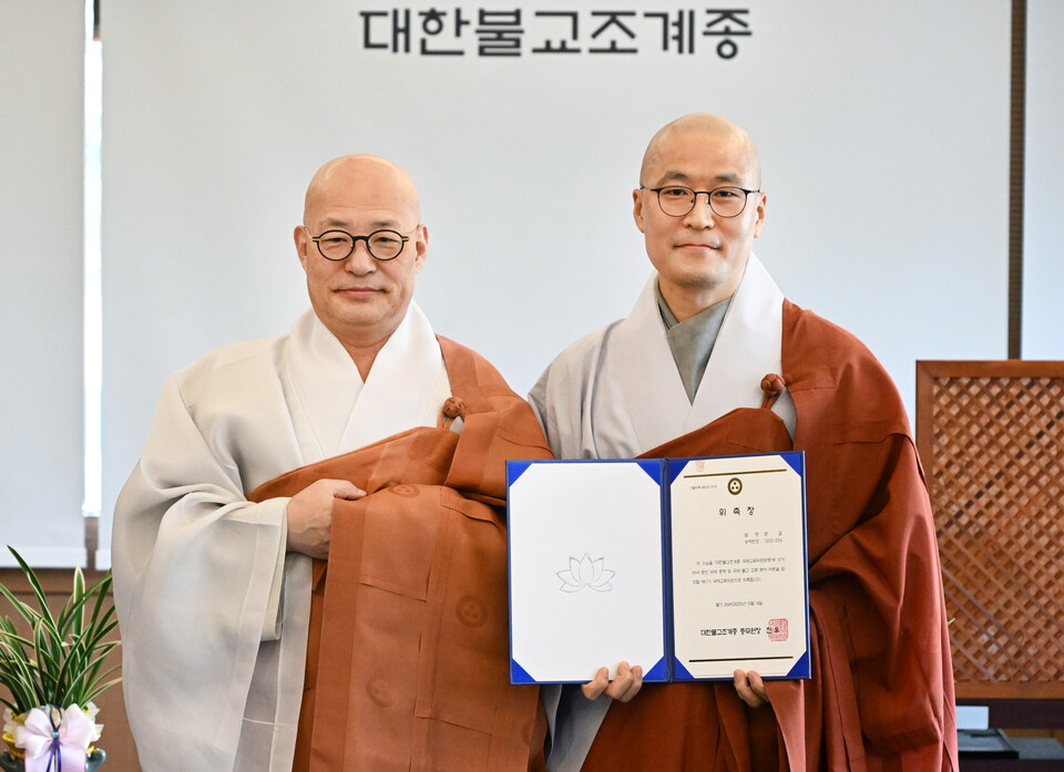 �ѹ����� ���԰� ���ɽ���.