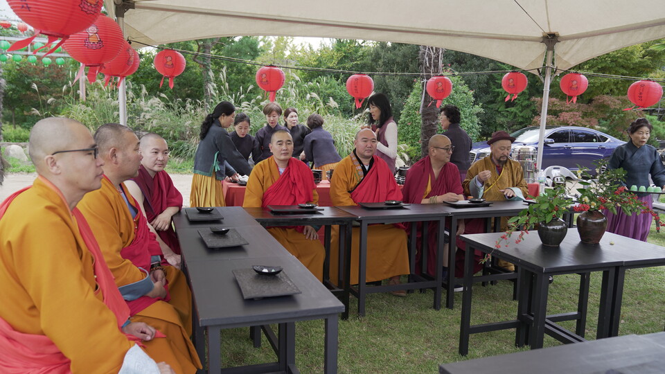 ���ڸ��� ã�� ���񽺴Ե�.