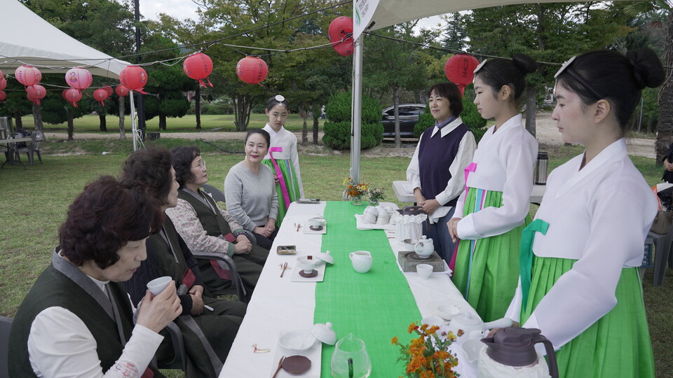 ���� ���� ������ ��� �ִ�.