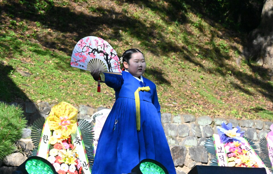 ���� �ŵ� ���� ����� ����� �ڼ���ä�� �޾Ҵ�.&nbsp;