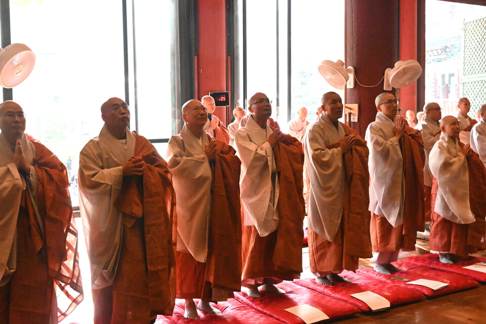 10월30일 서울 조계사 대웅전에서 열린 불교광장 총회 모습. 