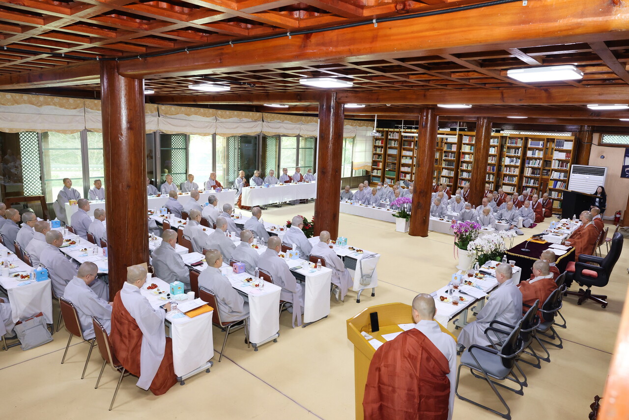 동학사승가대학 총동문회는 10월30일 동학사 강설전에서 제50차 동문회를 개최했다.