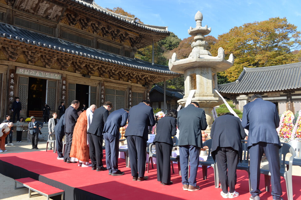 ���Ŀ� ������ �ֿ䳻���� ��Ȳ�� �� ��� �����ϰ� �����ϰ��ִ�