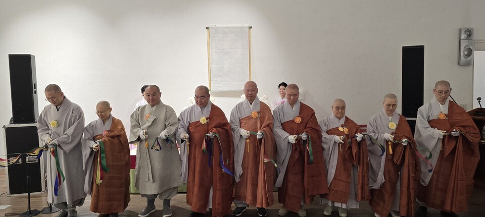 ������ �˸��� ������ Ŀ�ý�.