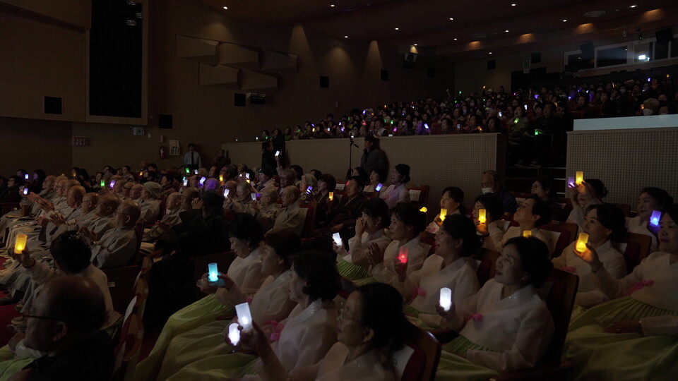 ���� ������ �����ϰ� �ִ� �Ŀ��ڵ�.