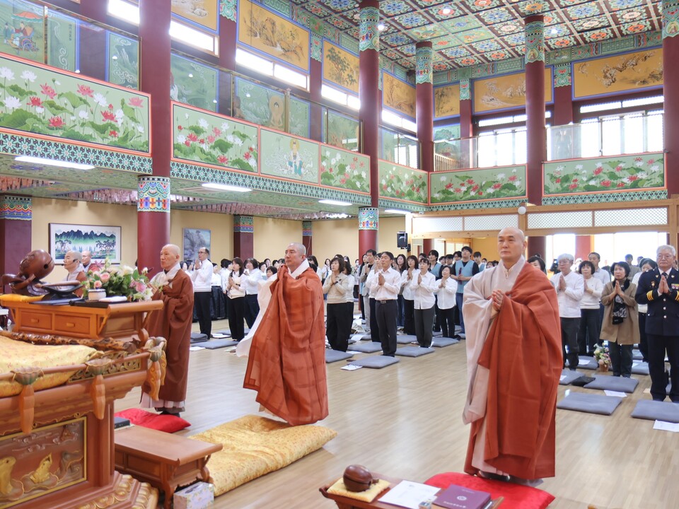 �ұ��� ��Ϻұ����б� �����ȸ�� ������ ���Ե�� ���ڵ�.