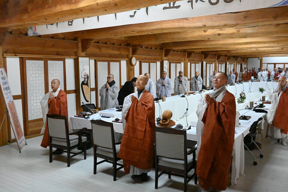 조계종 교구본사주지협의회 제85차 회의가 제3교구본사 신흥사 설법전에서 개최됐다.