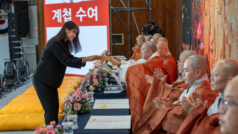 11��18�� ������ ������ķ�۽� ���������� ��ķ���� ��������. ������ ��1�� ������ȸ���� ����� ���������� �л� ��ǥ���� ��ø�� �����ϴ� ���.&nbsp;