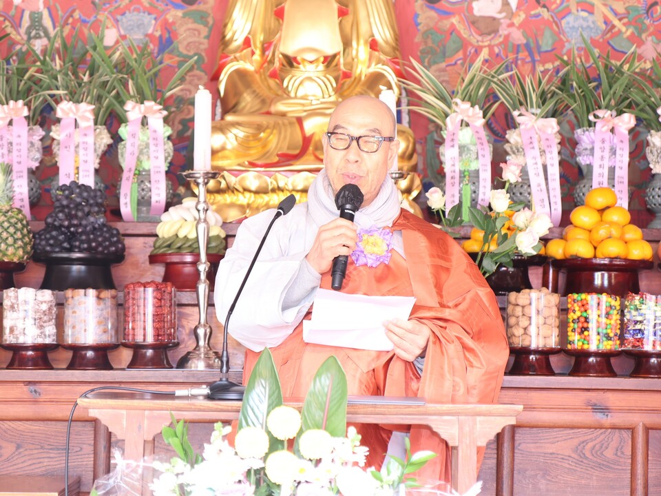 ��ø� ���ϴ� ���� �����Ͻ���.