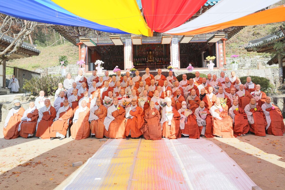 ������ȸ�� ������ ���Ե�.