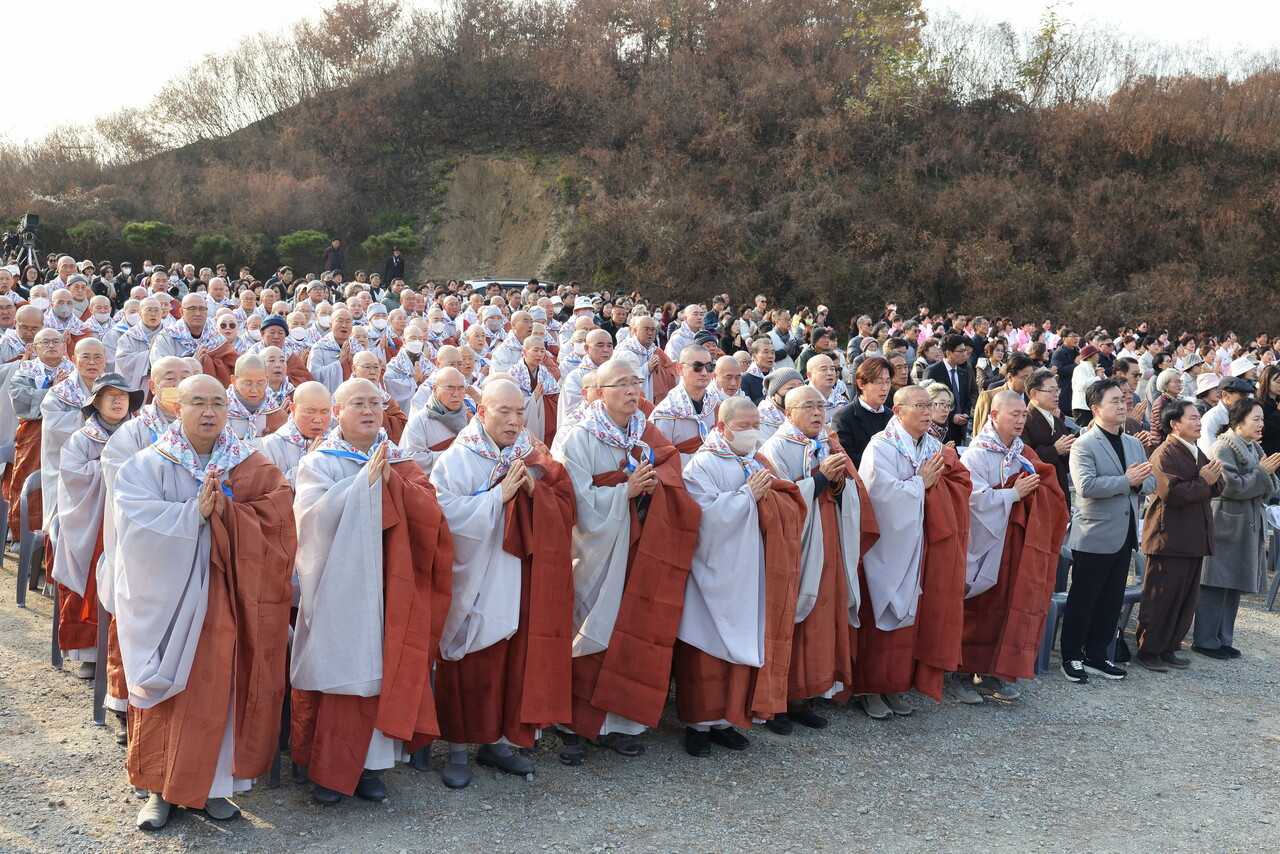 �������� 11��22�� ���� �����翡�� ����������û���� �������� ������ȸ�� �����ߴ�.