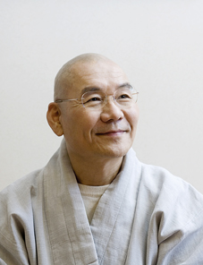 서울 개화사 주지 송강스님.