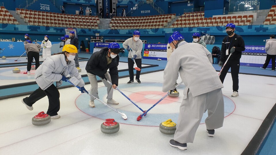 지난해 낙산사 컬링 템플스테이 모습