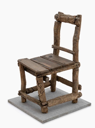 법정스님의 빠삐용 의자.