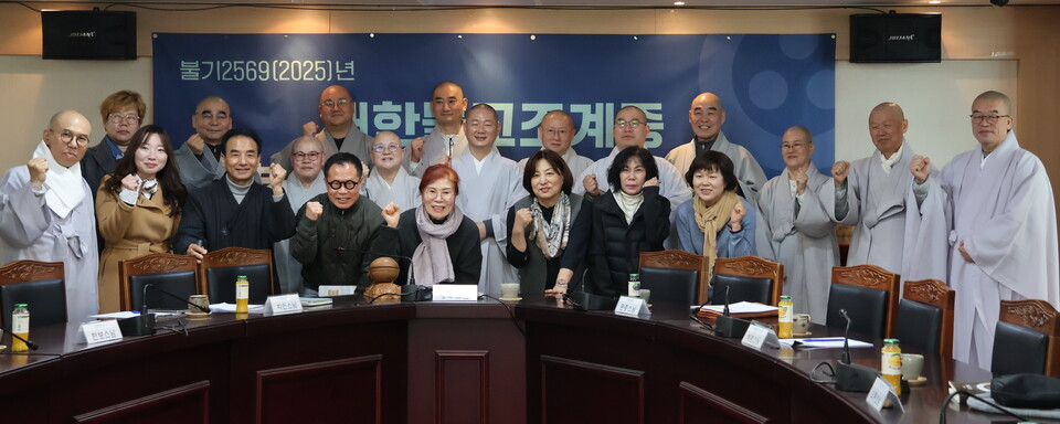 ������ ������ ���ɺ� ���������� ������ ������(���� ���콺��, ������ �ѹ�����)�� ���⵵ �����ȹ�� ��ǥ�ߴ�. ȸ�� �� ���� ����Ȱ�� ����� ������ ���Ե�.