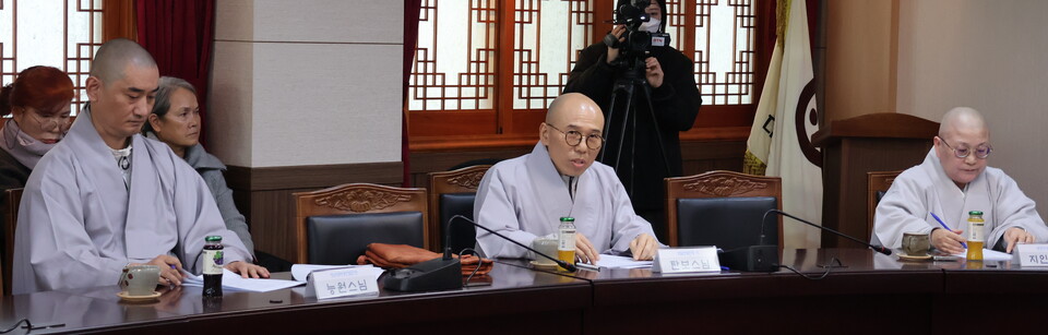 ������������&nbsp;���������� ��Ʈ���� �ؼҸ� ���� ������ ���α׷��� ��ȹ ���̴�. ��ǥ�ϴ� �δ��� ź������.