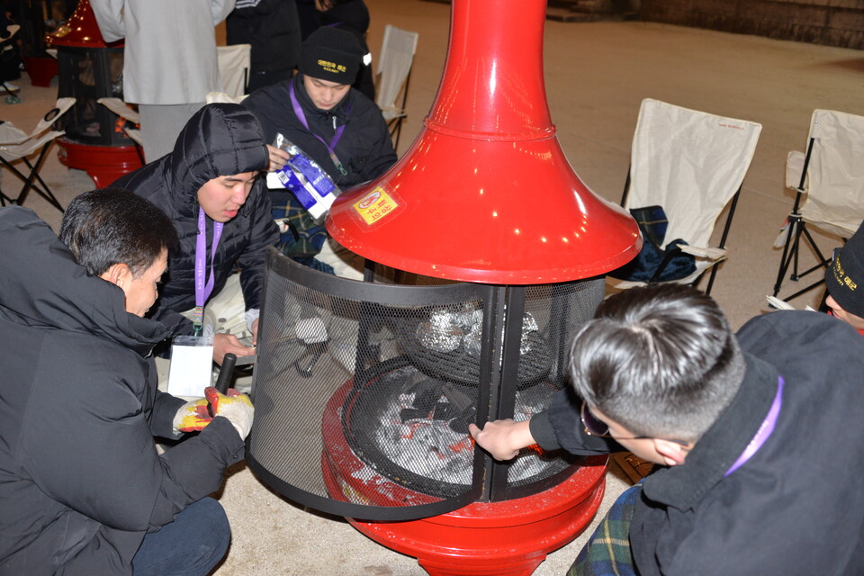 �ϷԺҿ� ������ �����Դ� �ػ� ������