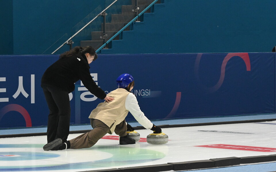 �����ڵ��� �ø� �⺻ �ڼ��� ���� �ִ�.