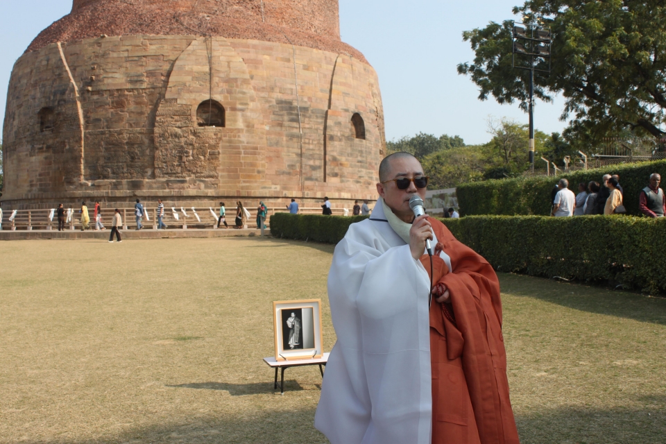 ������ �̻��� ���������� ����Ŀ��� �λ縻���� ���ϰ� �ִ�.