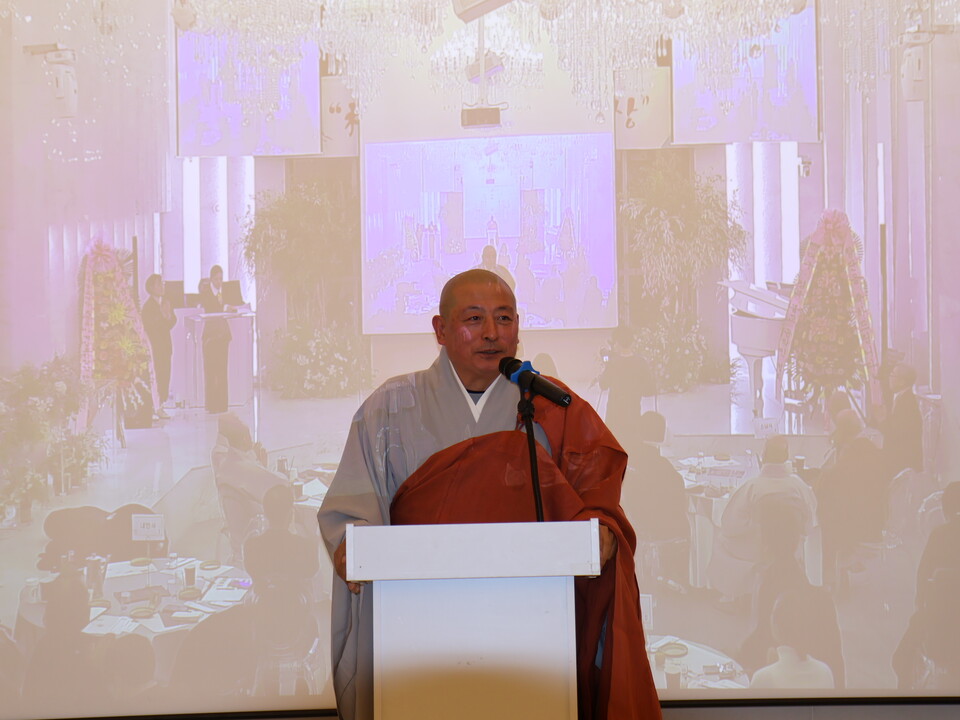 �ݷ����ϴ� ������� �뱸�������� ���󽺴�.