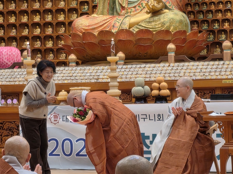 �������� �Խ� ���Կ��� �ɴٹ��� �����ϴ� ���.