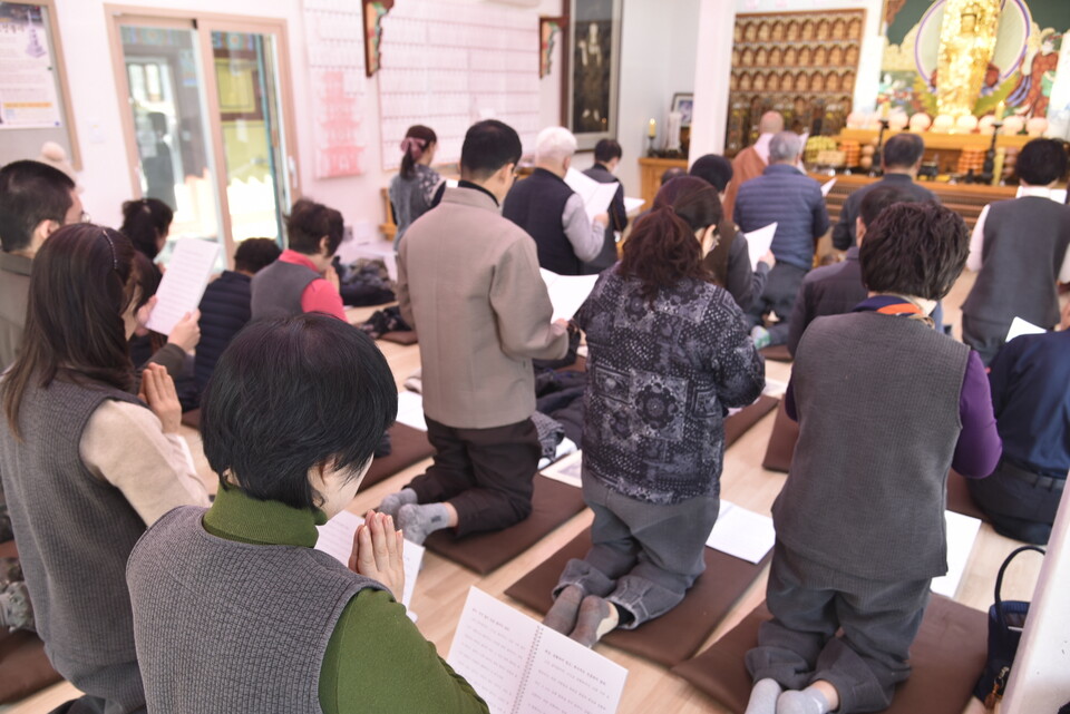 2��1�� ���� ������ �簡�� �����ȸ�� �Բ��� ���ڵ��� ���.&nbsp;