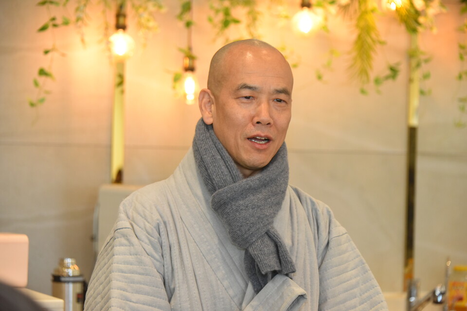 광주 문빈정사, 자립 준비청년 40명에 설 선물 전달