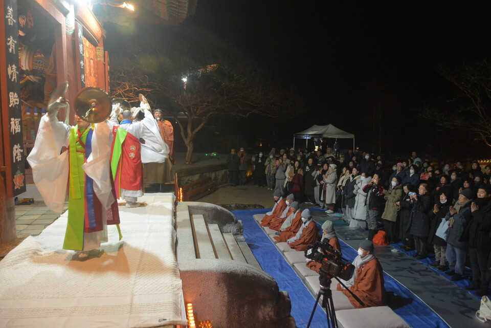 ȭ���� ��õ����� �ǽ�