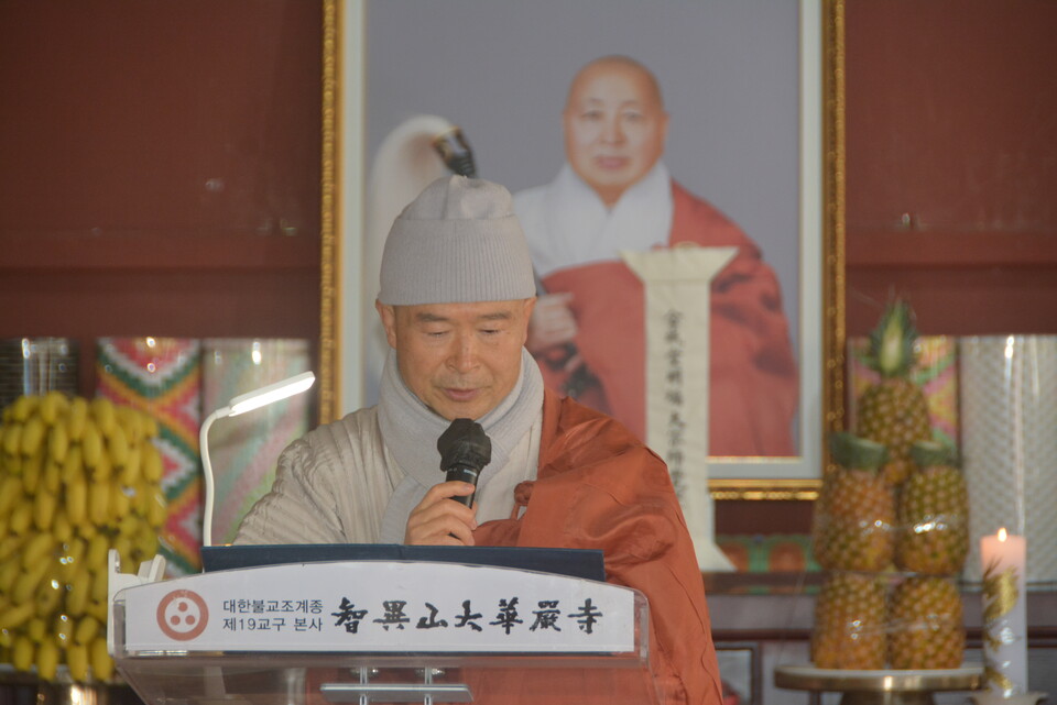 ���������� ���������� ������ �Ұ��ϰ��ִ�