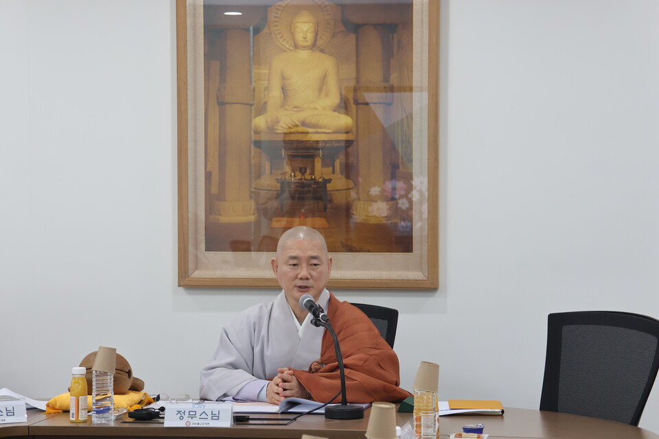 �������� ���������� ���� ������ �ٽɻ���� �����ϸ� �Ⱑ�� Ȯ��� �簡�� ���๮ȭ Ȯ���� ���� �������� ������ ��ƴ޶�� ����ߴ�.